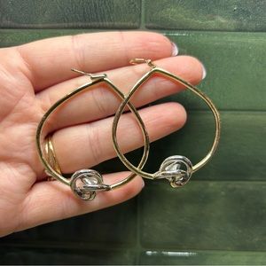 Kendra Scott Presleigh open earrings